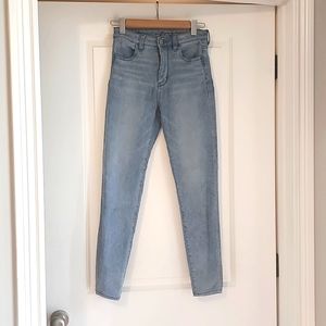 American Eagle Super High Rise Jeggings (Size:2R)